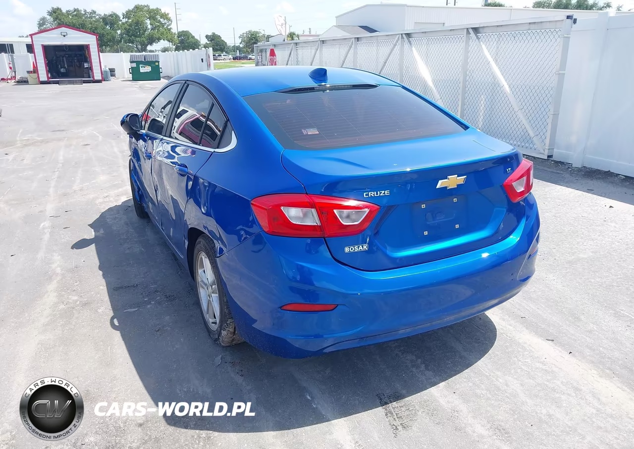 2017 Chevrolet Cruze Lt Auto VIN:1G1BE5SM4H7116692 - 3