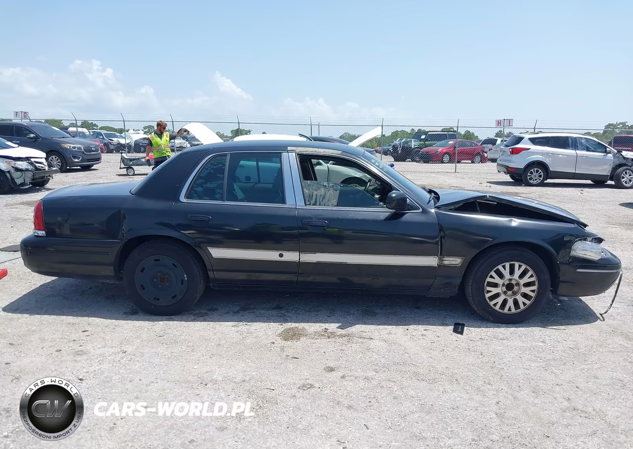 2003 Ford Crown Victoria Lx VIN:2FAFP74W73X153757 - 14