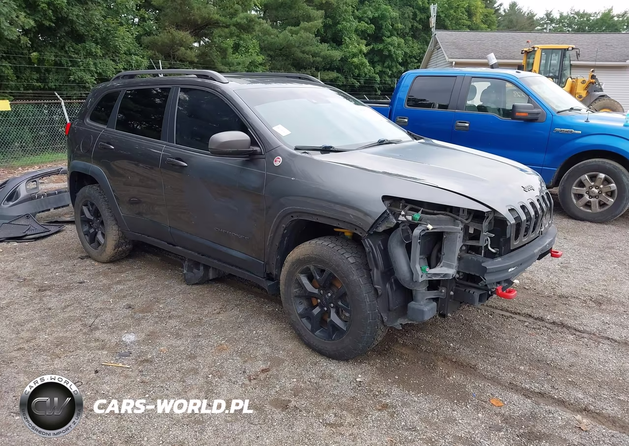 2015 Jeep Cherokee Trailhawk – zdjęcie 1 z 21