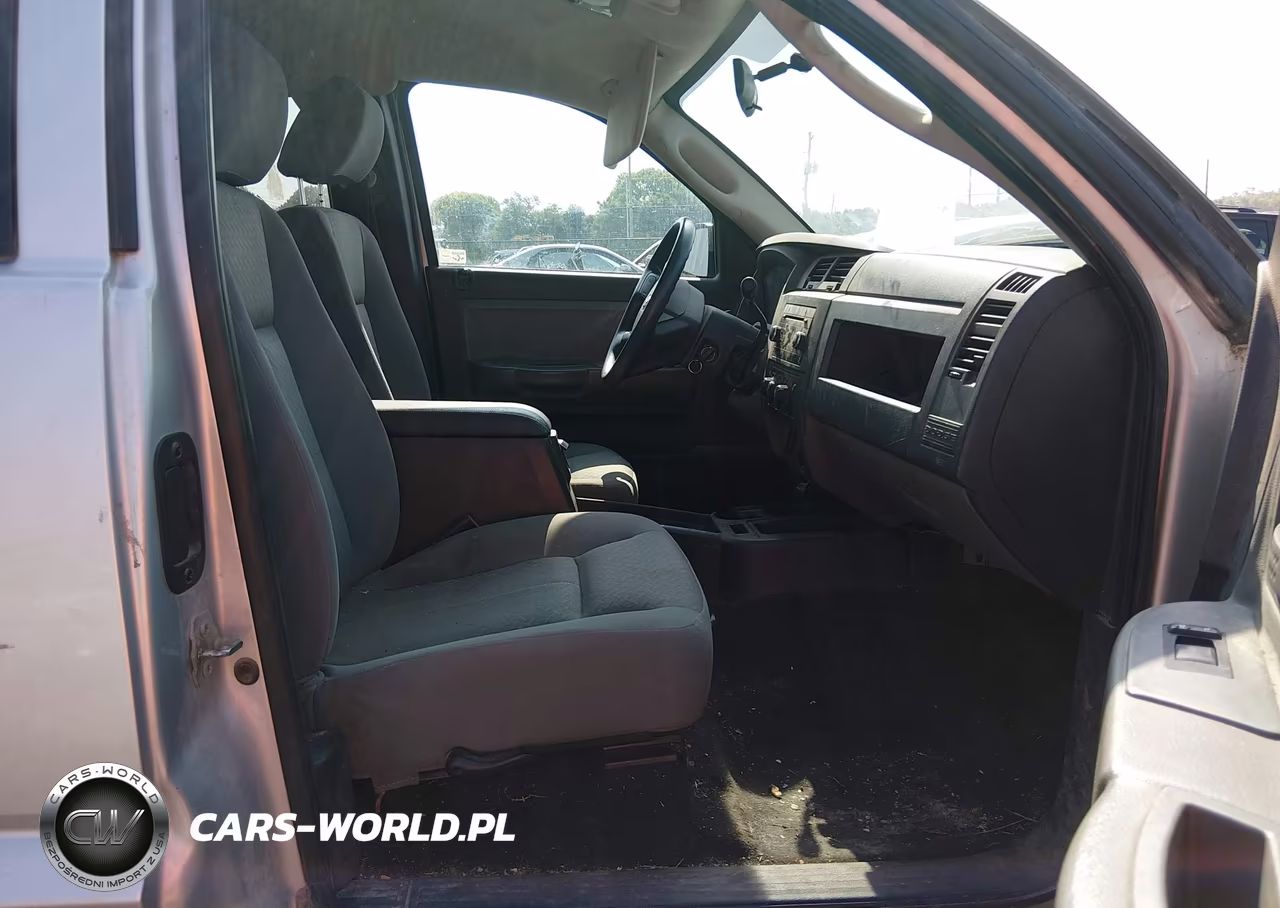 2008 Dodge Dakota Sxt-Bighorn-Lonestar VIN:1D7HE32K18S522405 - 5