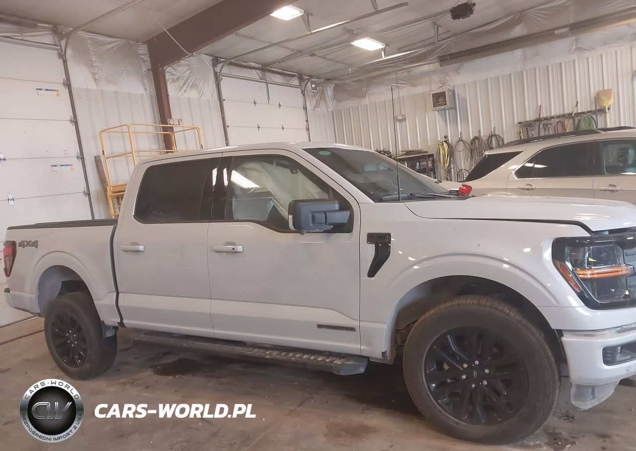 2025 Ford F-150 Xlt VIN:1FTFW3LD0SFB45158 - 13