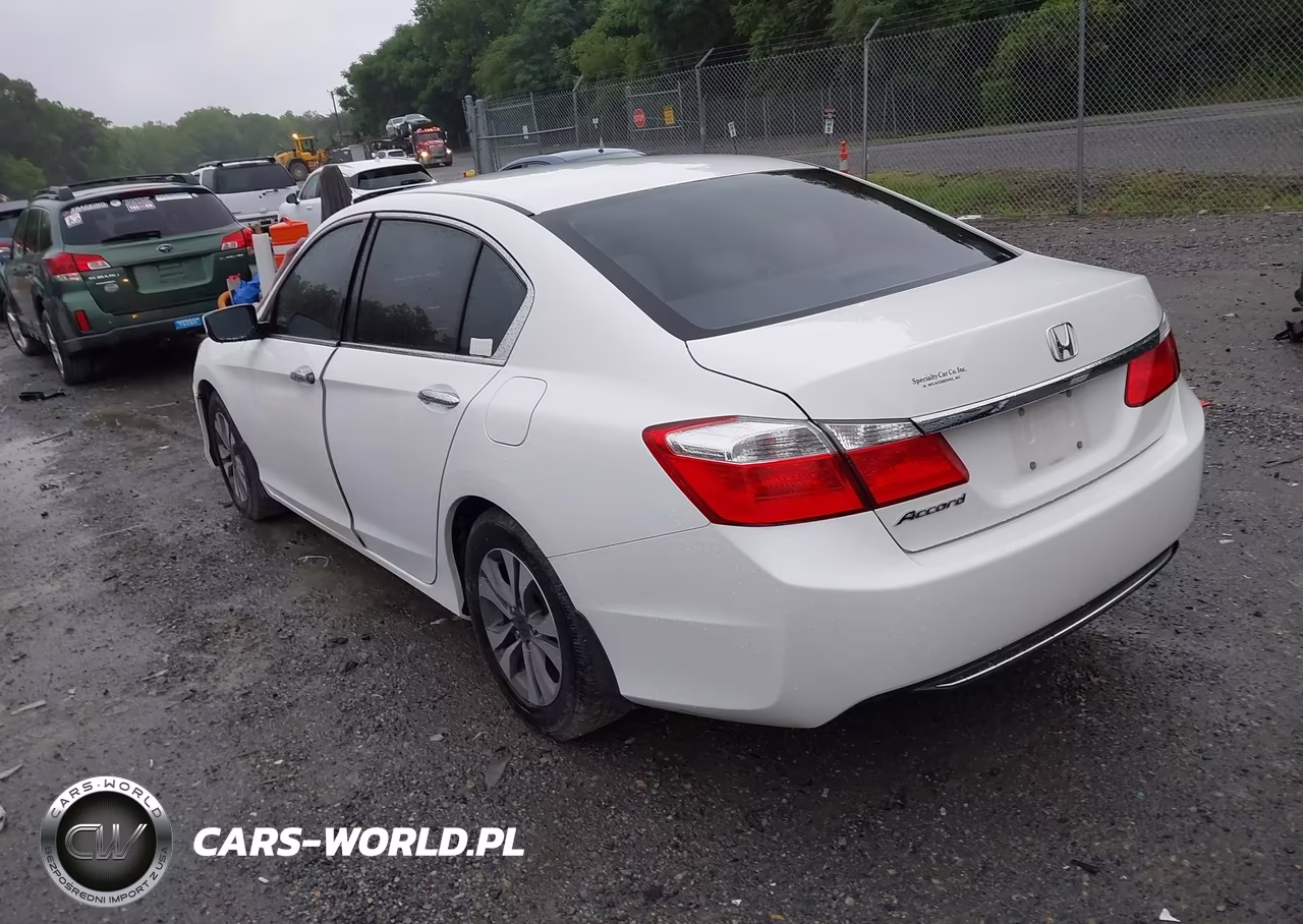 2015 Honda Accord Lx VIN:1HGCR2F3XFA184402 - 3