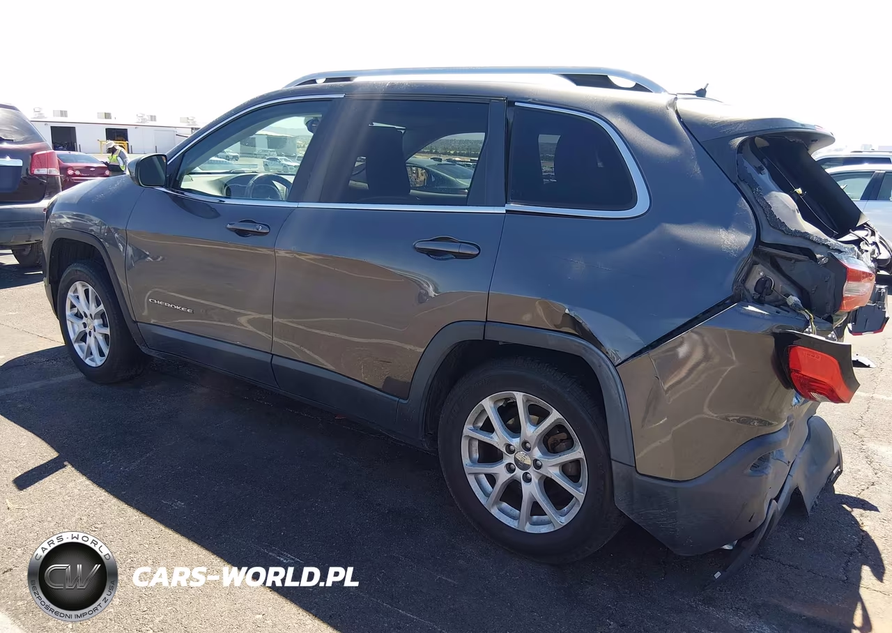 2014 Jeep Cherokee Latitude VIN:1C4PJLCB7EW139413 - 3