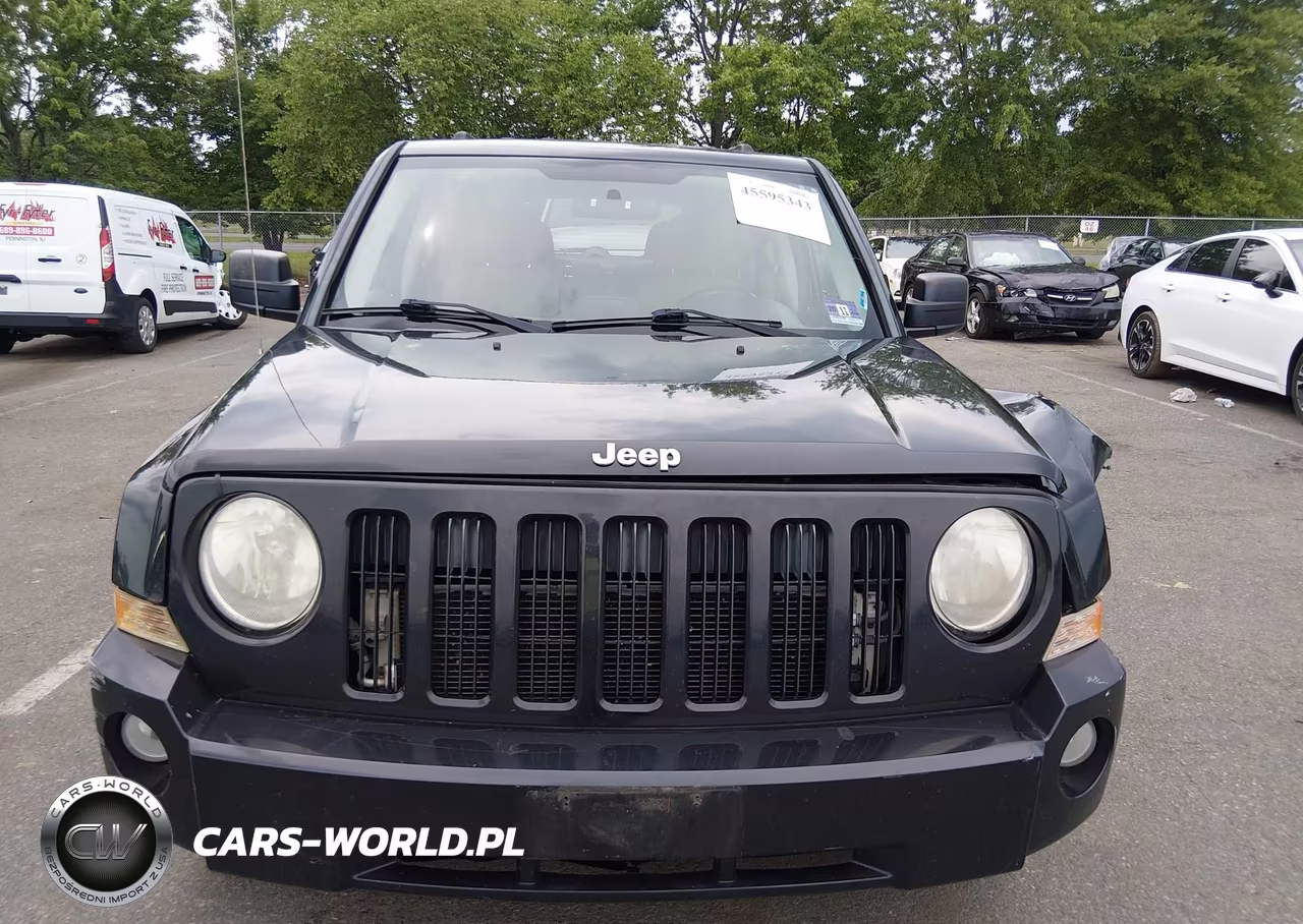 2010 Jeep Patriot Sport VIN:1J4NF1GB3AD620492 - 12