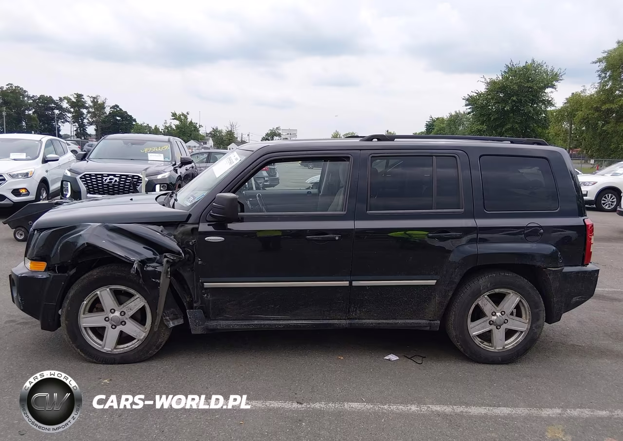 2010 Jeep Patriot Sport VIN:1J4NF1GB3AD620492 - 14