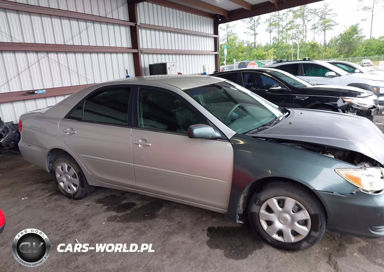 2004 Toyota Camry Le VIN:4T1BE32K14U804148 - 13