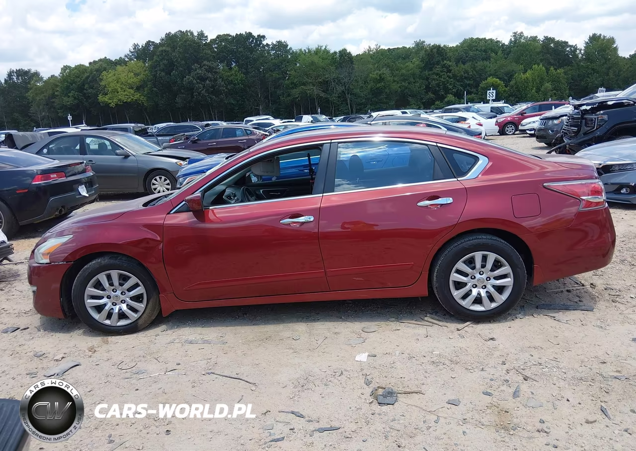 2015 Nissan Altima 2.5 S VIN:1N4AL3APXFN401162 - 14