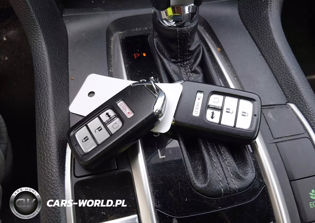 2018 Honda Civic Ex-L VIN:JHMFC1F73JX002800 - 11