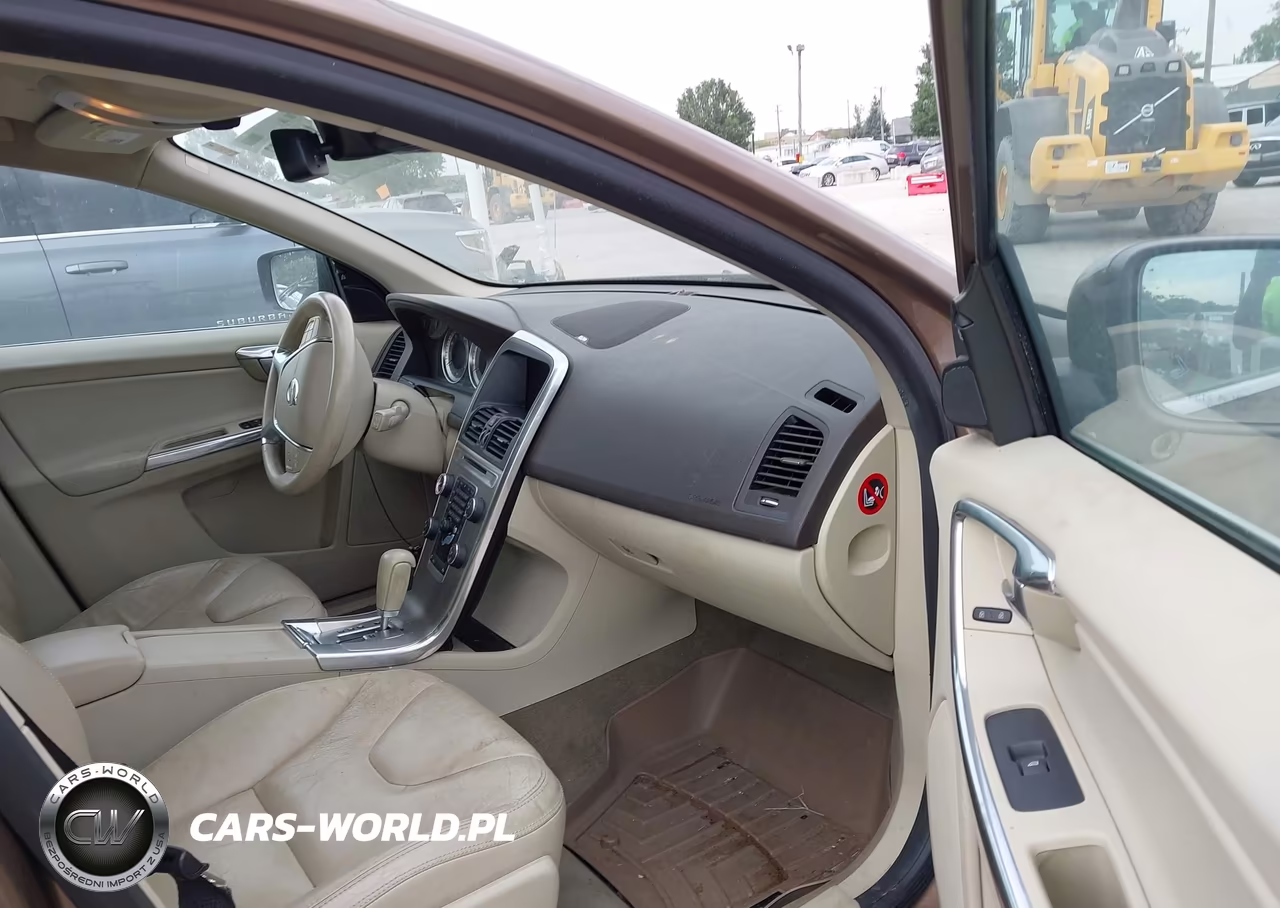 2012 Volvo Xc60 T6-T6 Platinum-T6 Premier Plus-T6 R-Design-T6 R-Design Platinum-T6 R-Design Premier Plus VIN:YV4902DZ8C2340627 - 5