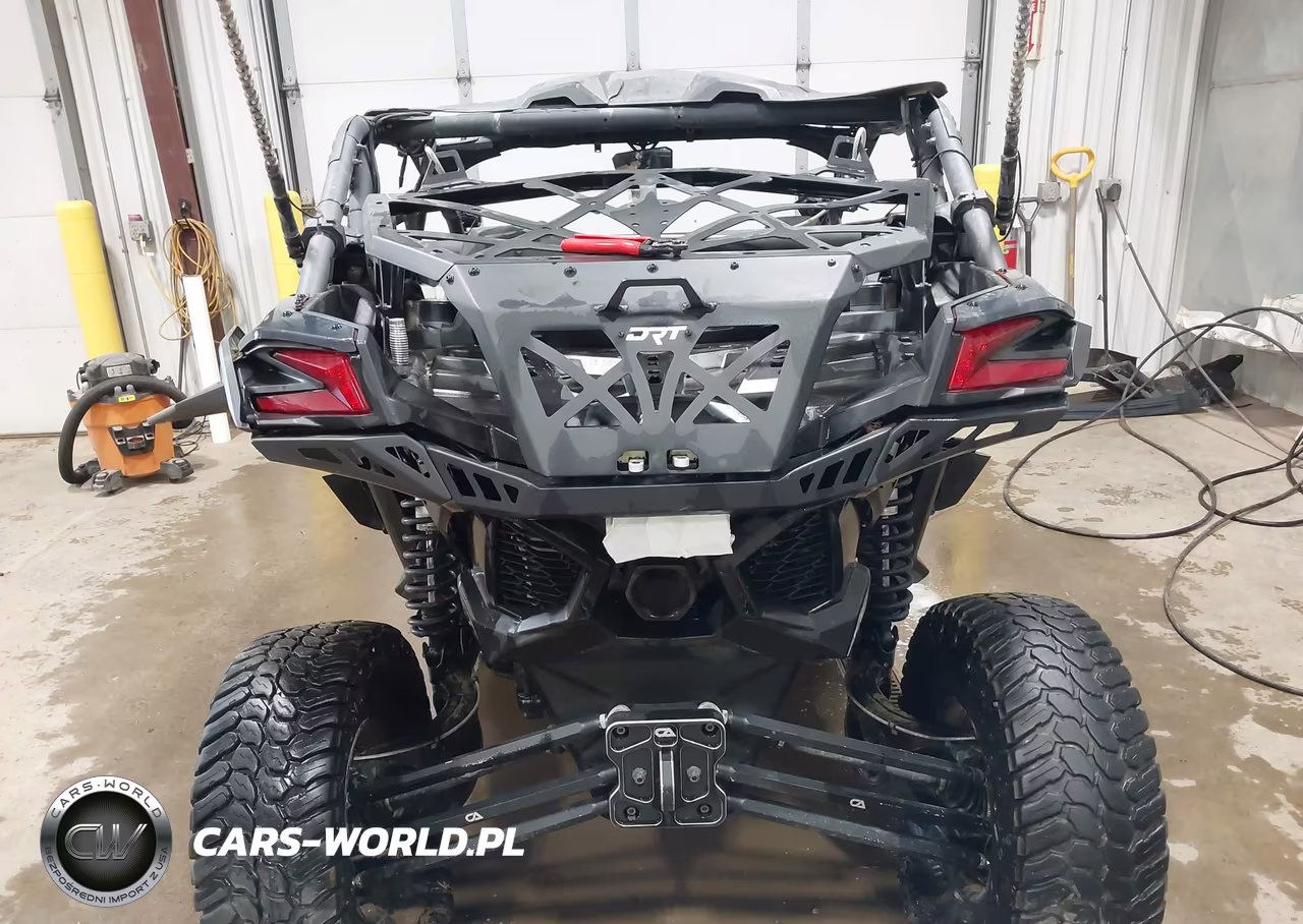 2018 Can-Am Maverick X3 Turbo VIN:3JBVGAY44JK001096 - 6