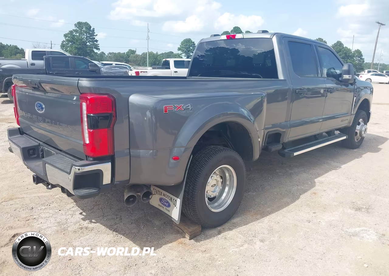 2026 Ford F-350 Xlt VIN:1FT8W3DT6TEC09211 - 4