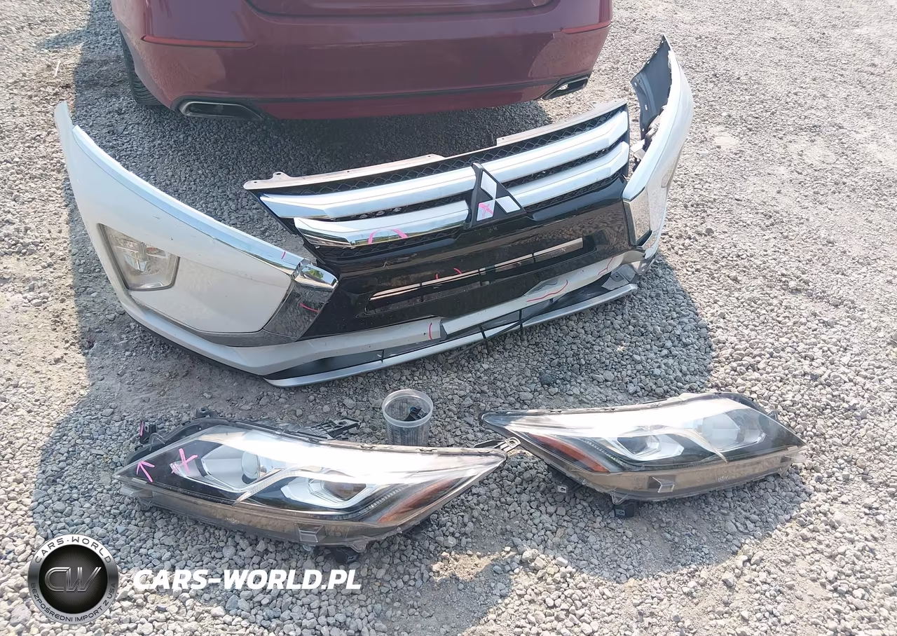2018 Mitsubishi Eclipse Cross Se VIN:JA4AT5AA5JZ066065 - 12