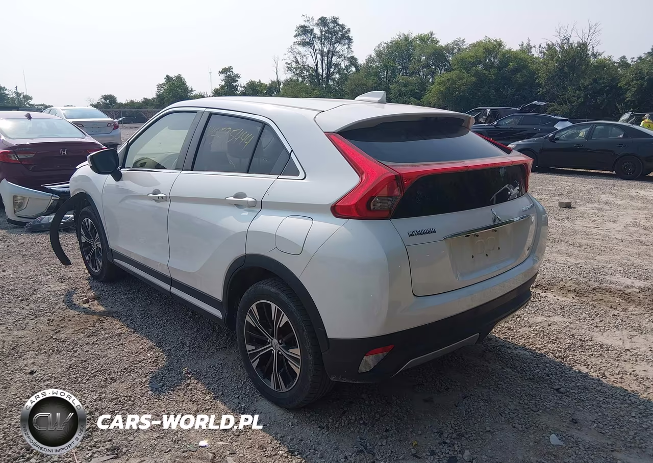 2018 Mitsubishi Eclipse Cross Se VIN:JA4AT5AA5JZ066065 - 3
