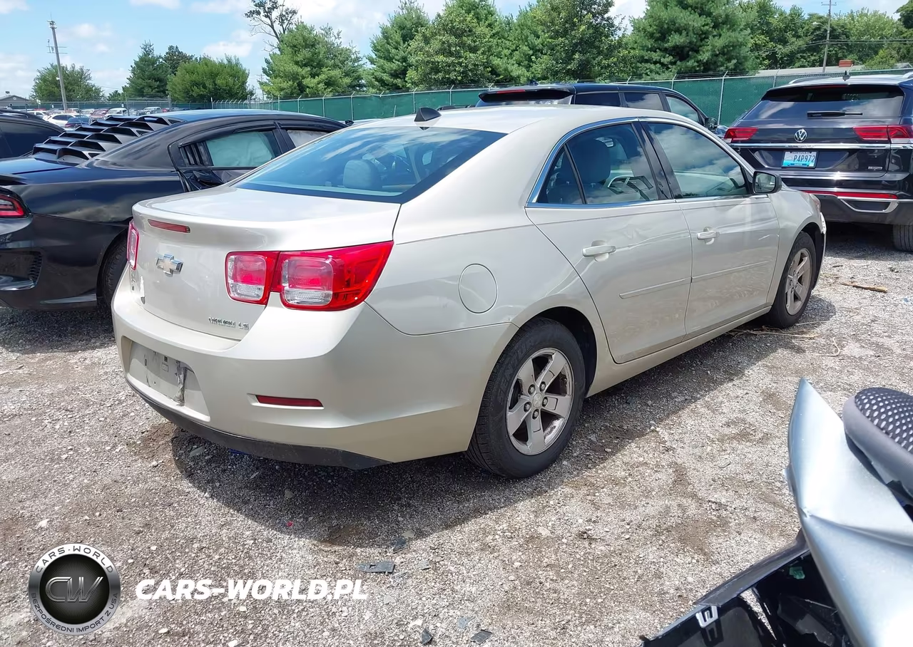 2014 Chevrolet Malibu 1Ls VIN:1G11B5SL3EF264815 - 4