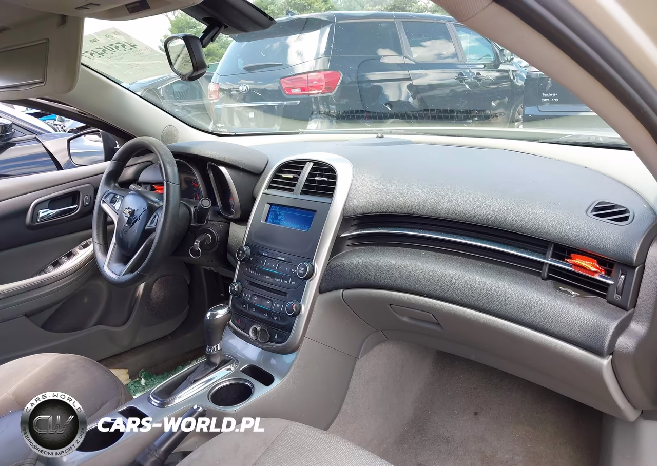 2014 Chevrolet Malibu 1Ls VIN:1G11B5SL3EF264815 - 5