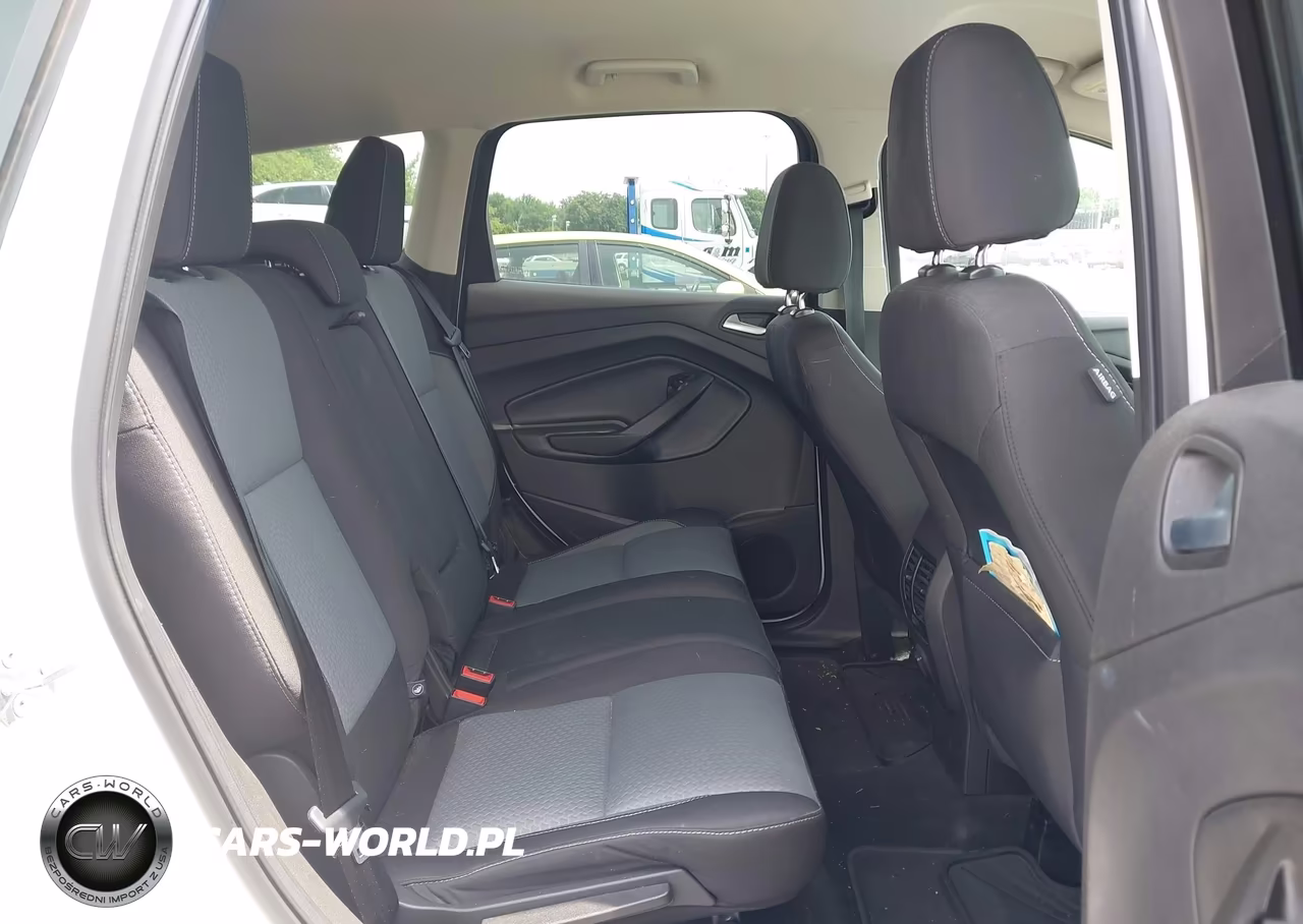 2017 Ford Escape Se VIN:1FMCU9GDXHUD99675 - 8