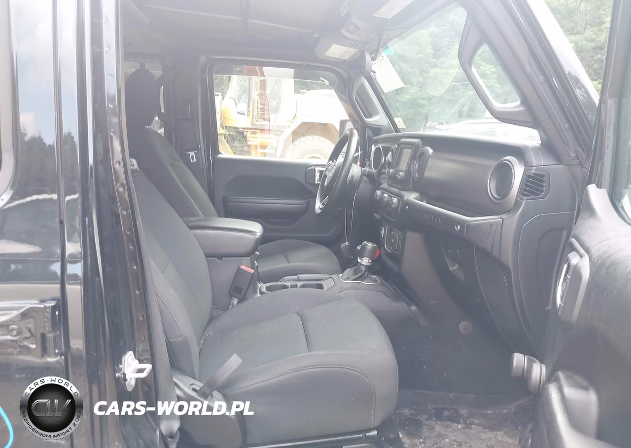 2021 Jeep Wrangler Unlimited Willys Sport 4X4 VIN:1C4HJXDG7MW593052 - 5