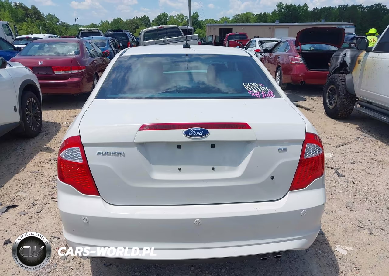 2011 Ford Fusion Se VIN:3FAHP0HA7BR310053 - 16