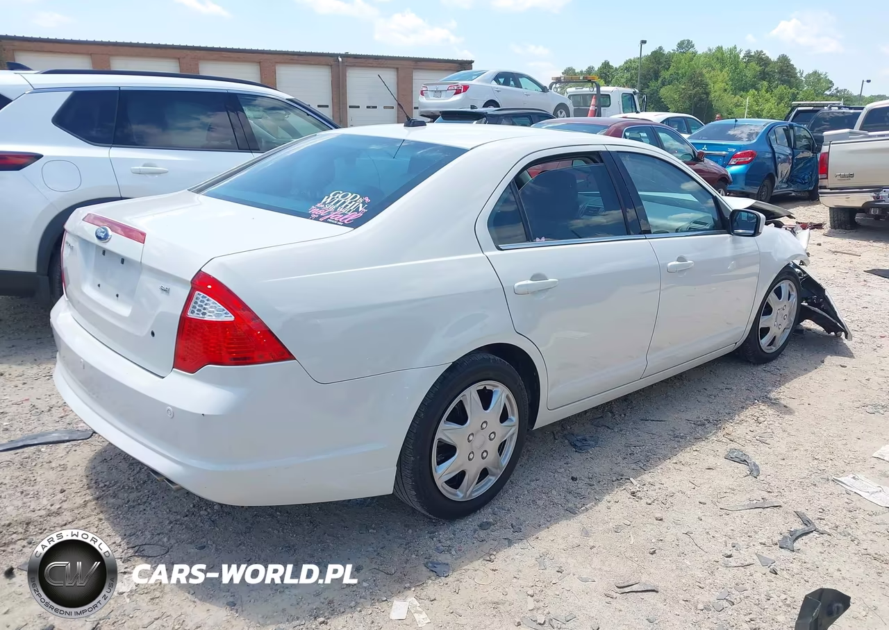 2011 Ford Fusion Se VIN:3FAHP0HA7BR310053 - 4