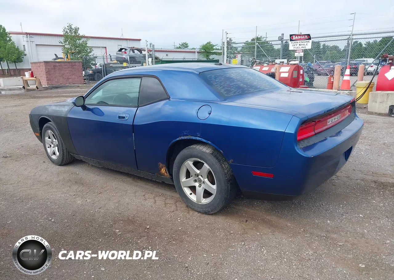2010 Dodge Challenger Se-Sxt VIN:2B3CJ4DV2AH131744 - 3
