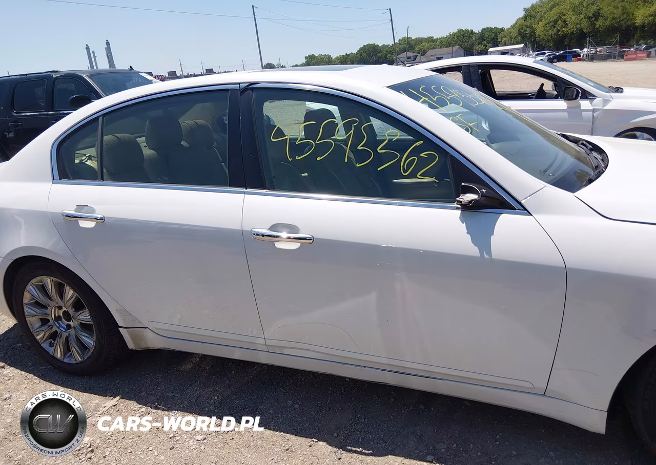 2009 Hyundai Genesis 3.8 VIN:KMHGC46E19U043215 - 13