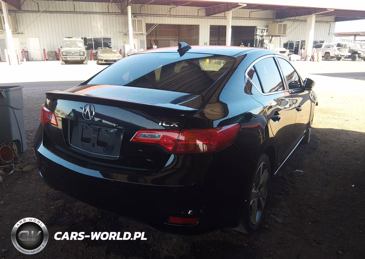 2013 Acura Ilx 2.4L VIN:19VDE2E57DE000070 - 4
