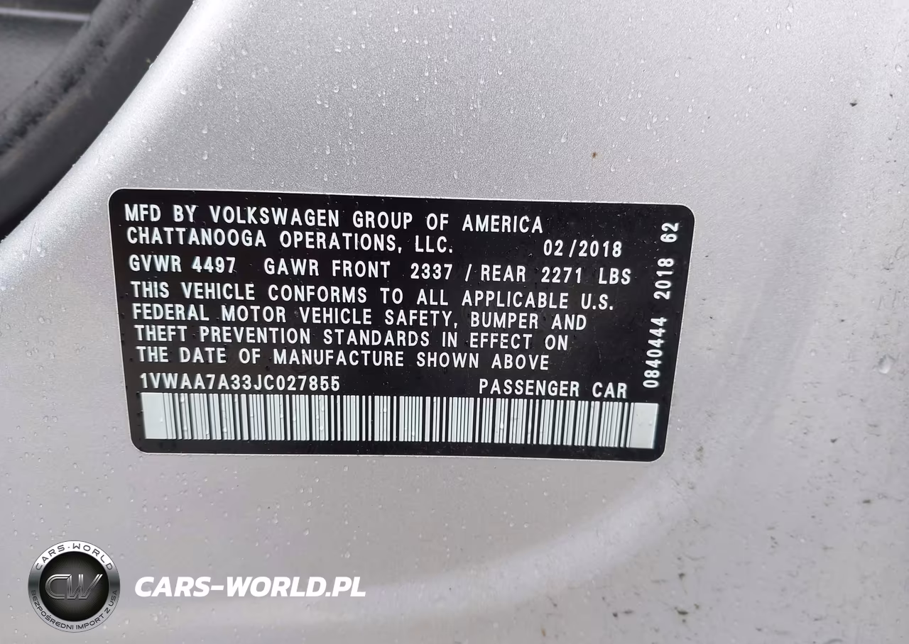 2018 Volkswagen Passat 2.0T R-Line-2.0T S VIN:1VWAA7A33JC027855 - 9