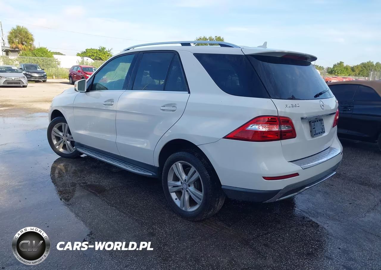 2014 Mercedes-Benz Ml 350 4Matic VIN:4JGDA5HB1EA329966 - 3