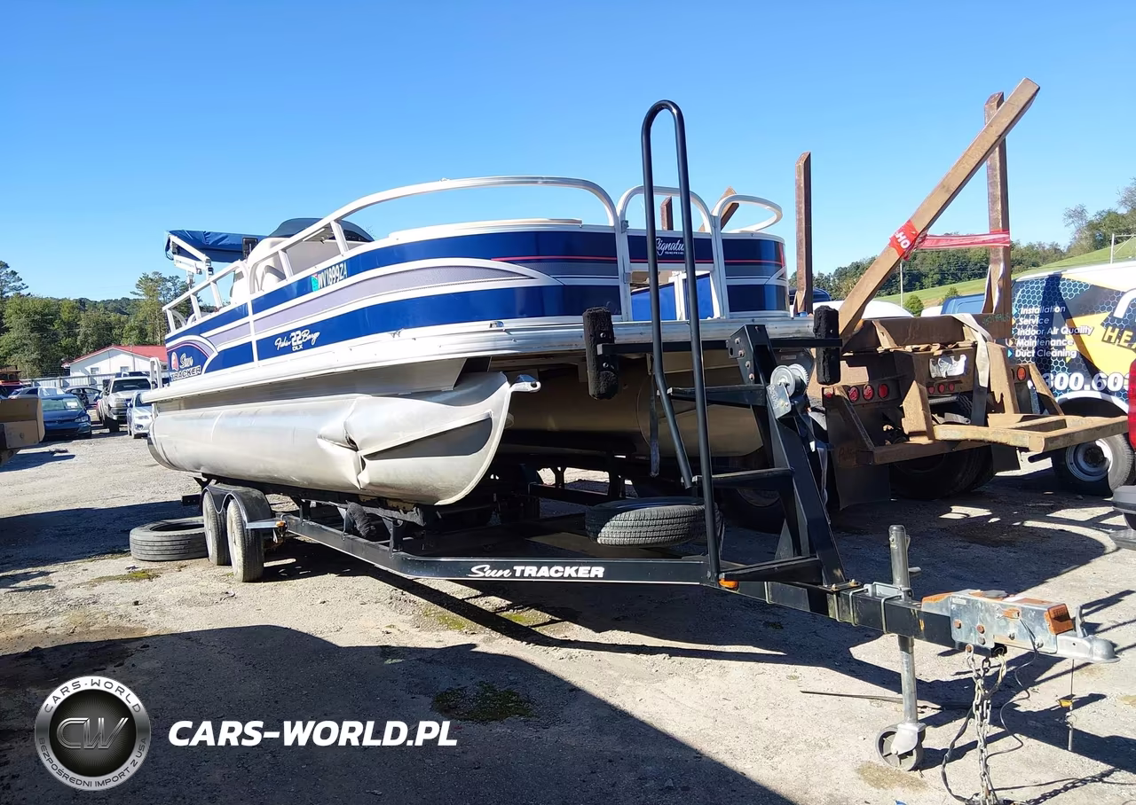 2018 Suntracker Pontoon VIN:00000BUJ01479E415 - 14