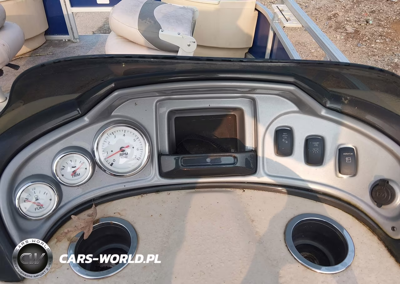 2018 Suntracker Pontoon VIN:00000BUJ01479E415 - 7