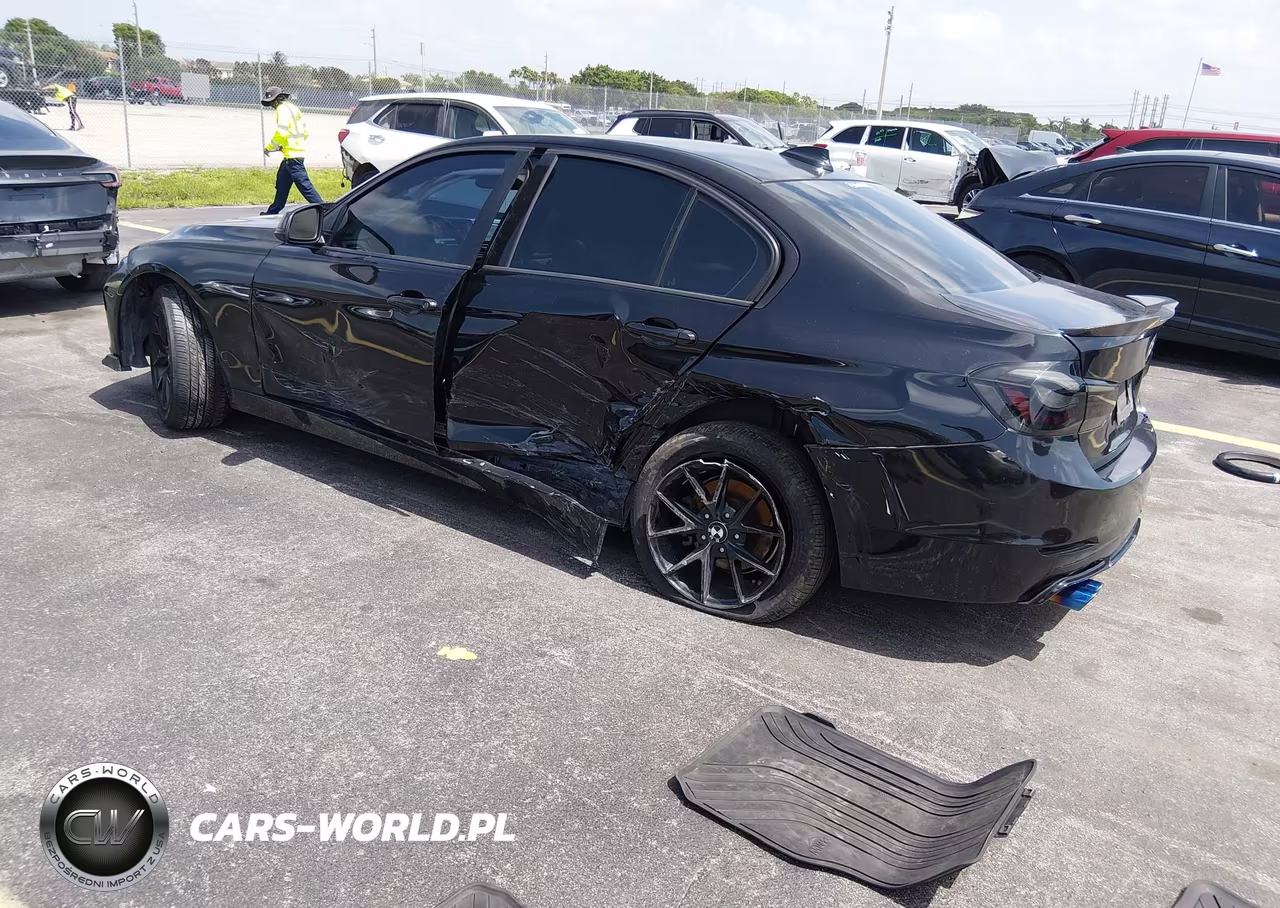2012 BMW 328I VIN:WBA3A5C58CF341384 - 3