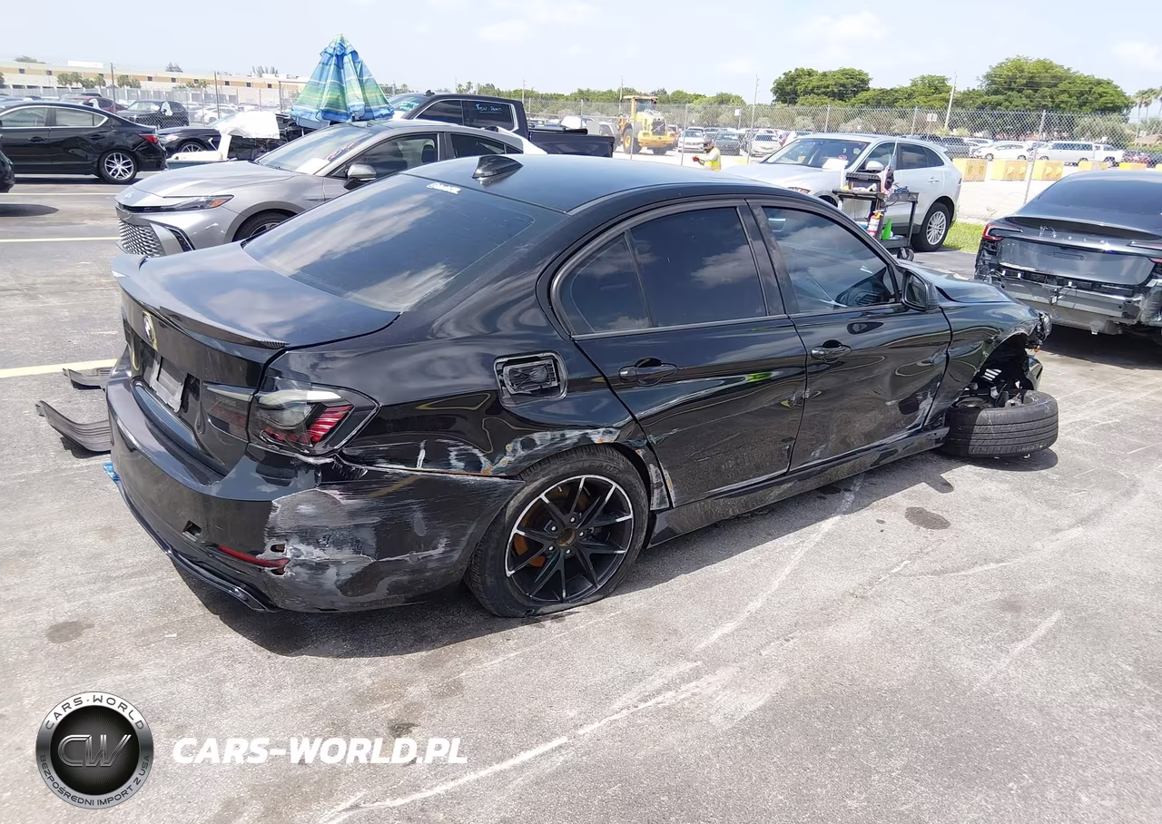 2012 BMW 328I VIN:WBA3A5C58CF341384 - 4