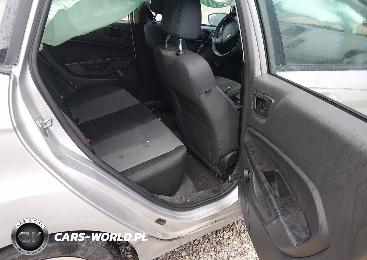 2017 Ford Fiesta S VIN:3FADP4TJ0HM158913 - 8