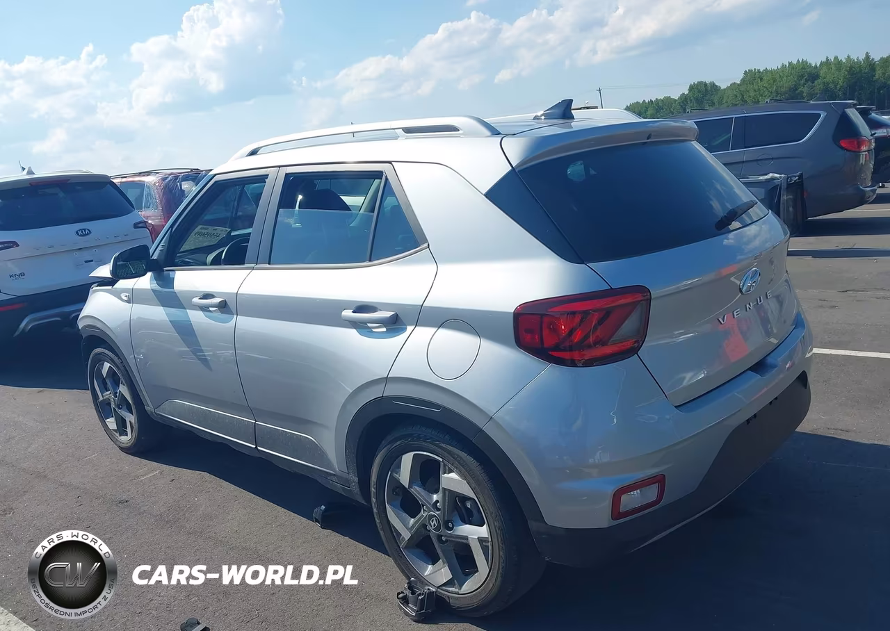2022 Hyundai Venue Sel VIN:KMHRC8A31NU181689 - 14