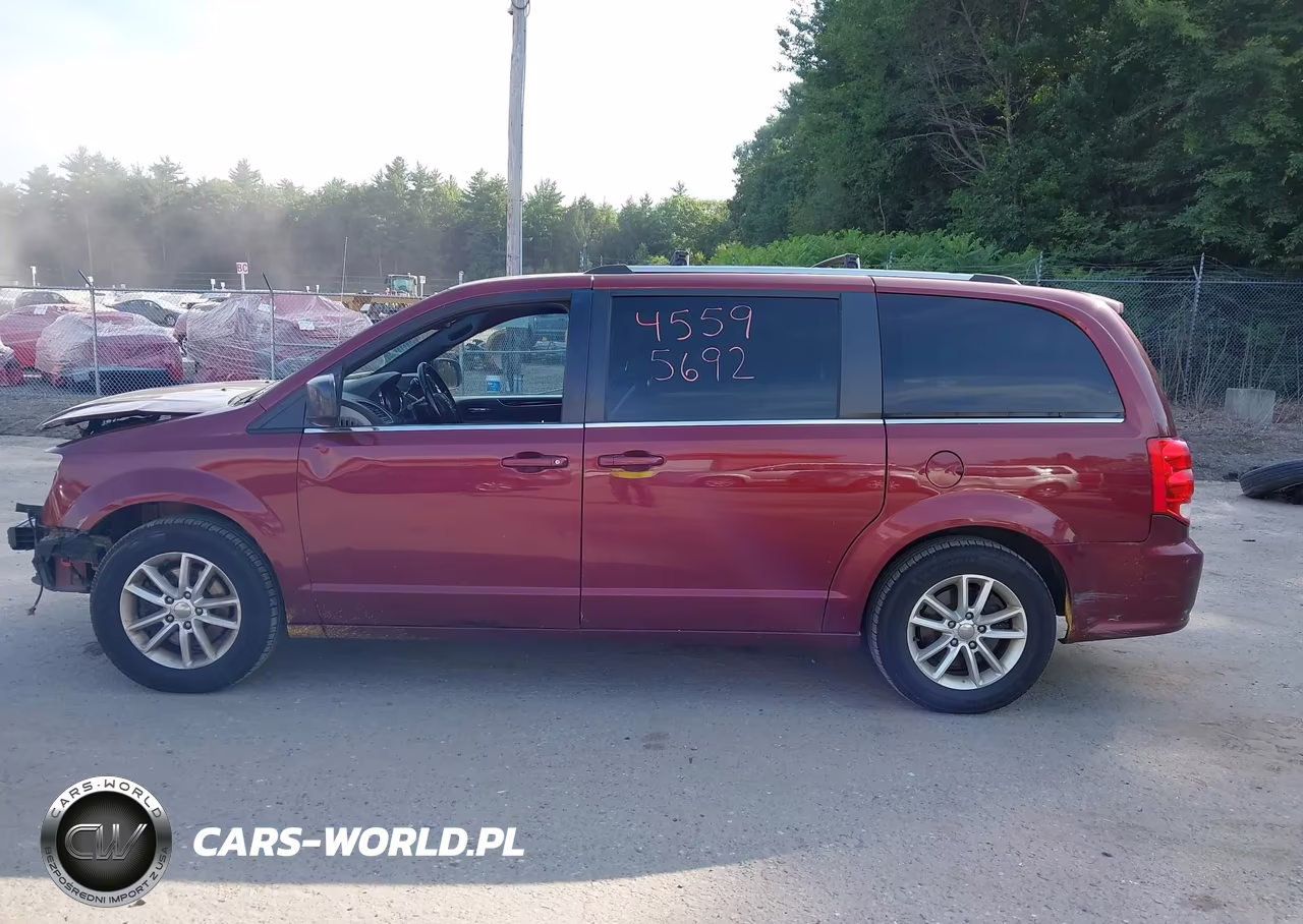 2018 Dodge Grand Caravan Sxt VIN:2C4RDGCG6JR266675 - 14