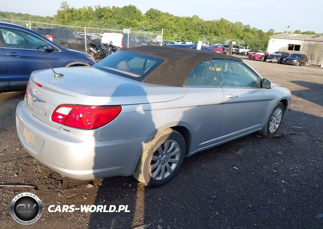 2010 Chrysler Sebring Touring VIN:1C3BC5ED7AN142928 - 4
