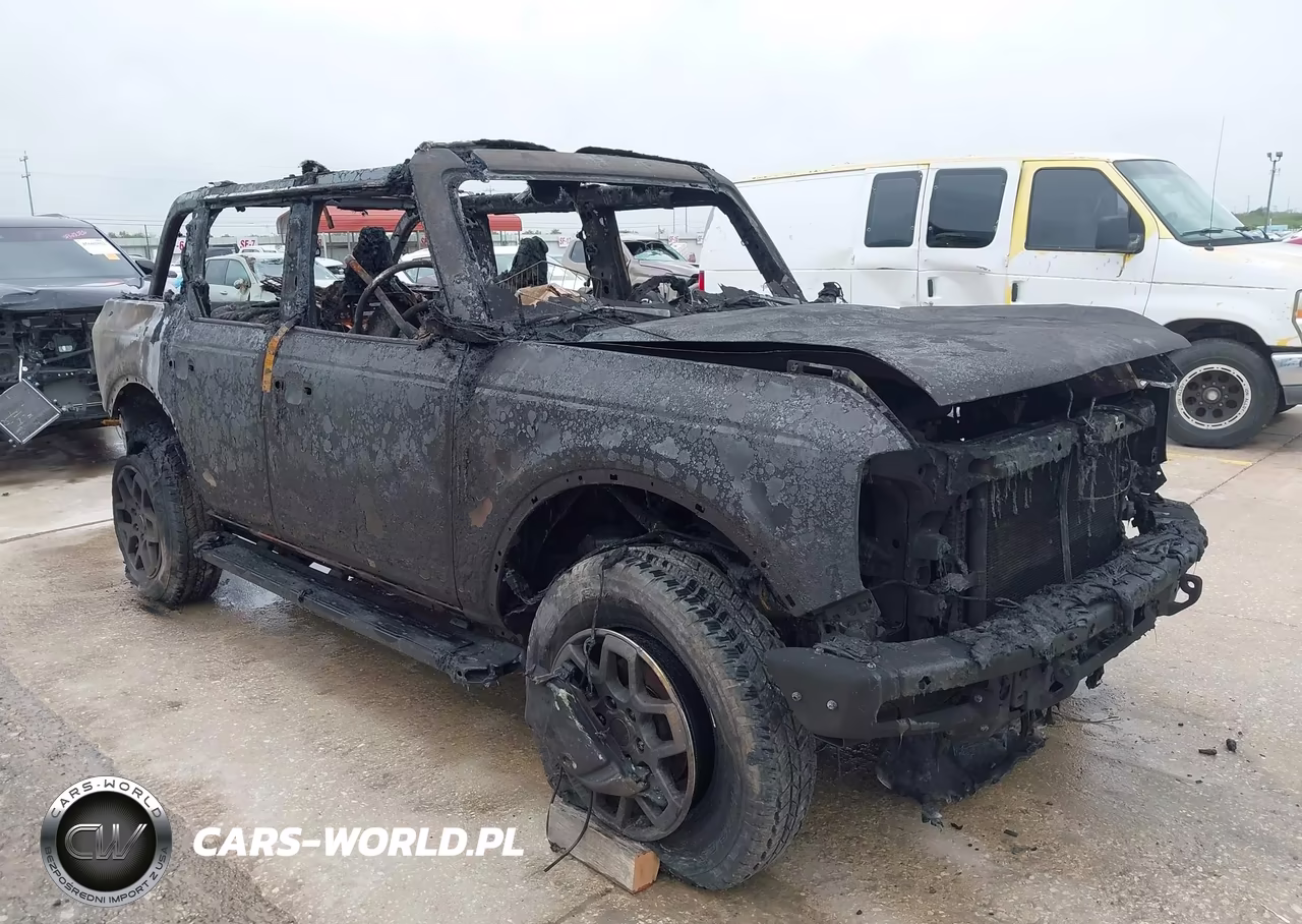 2024 Ford Bronco Outer Banks VIN:1FMDE8BH2RLB27425 - 1