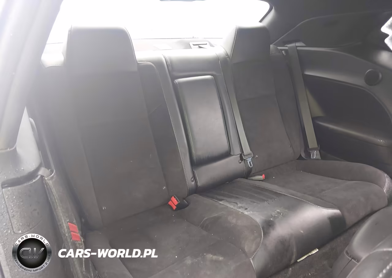 2015 Dodge Challenger R-T Plus VIN:2C3CDZBT8FH713315 - 8