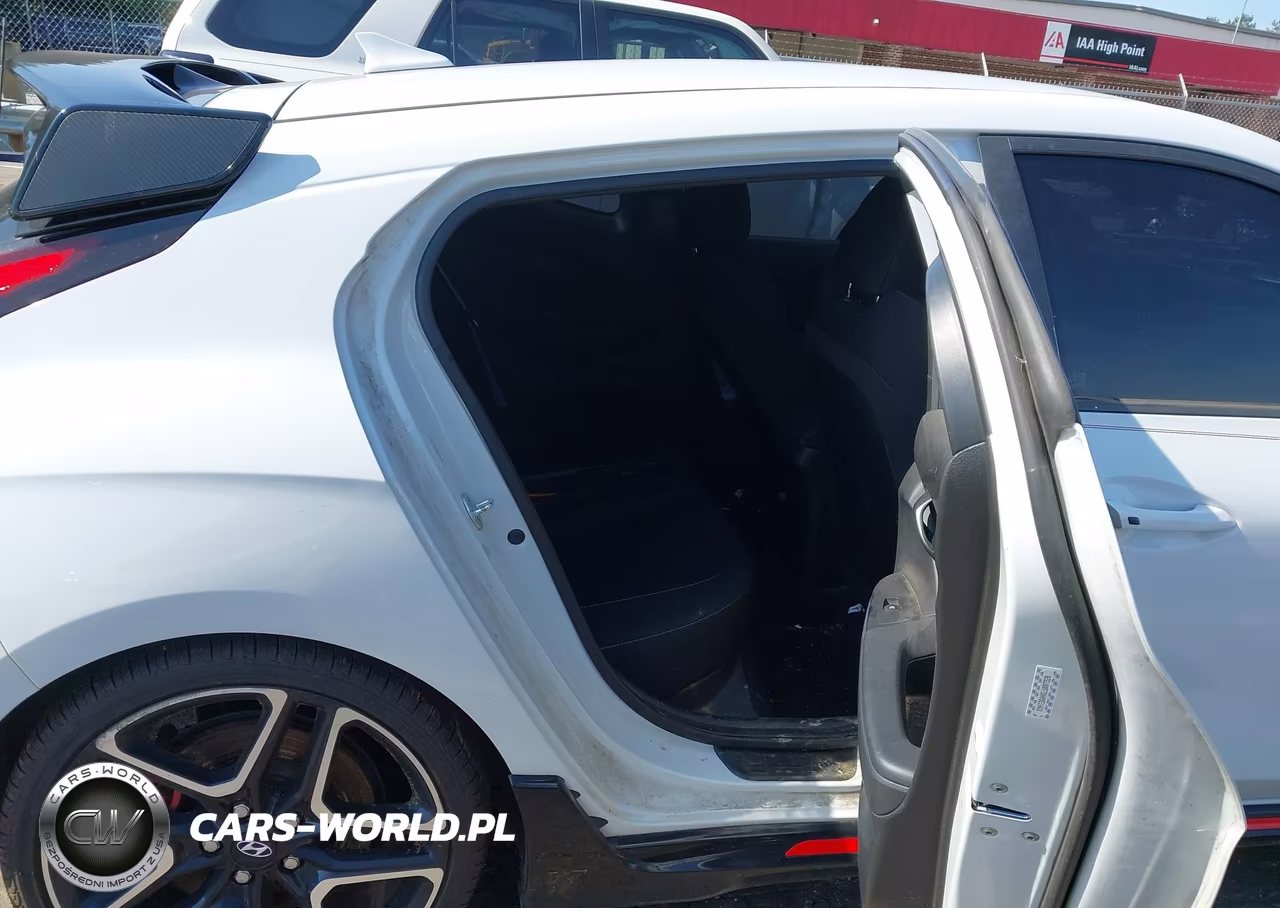 2020 Hyundai Veloster N VIN:KMHT36AH6LU007328 - 8