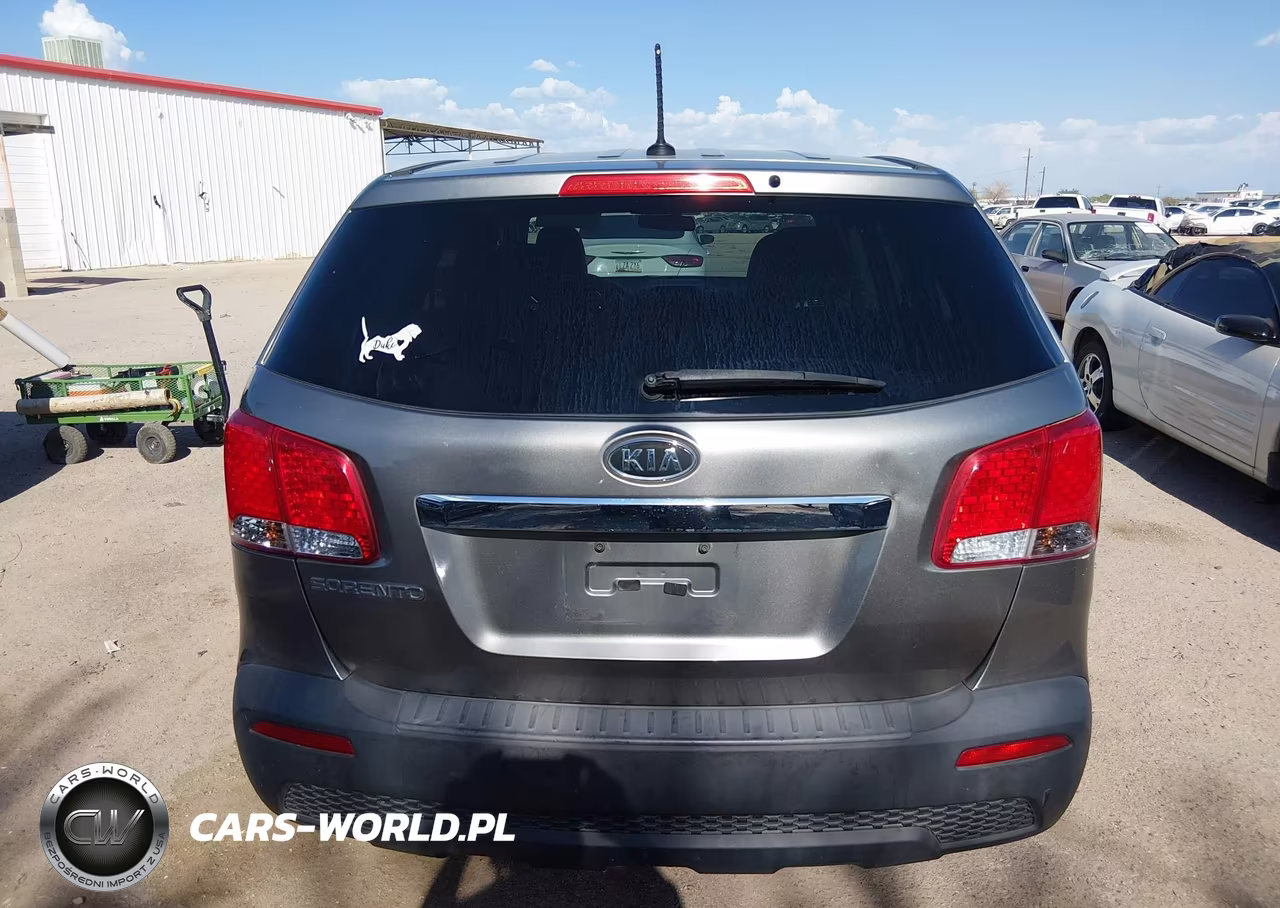 2012 Kia Sorento Lx VIN:5XYKT3A1XCG300023 - 15