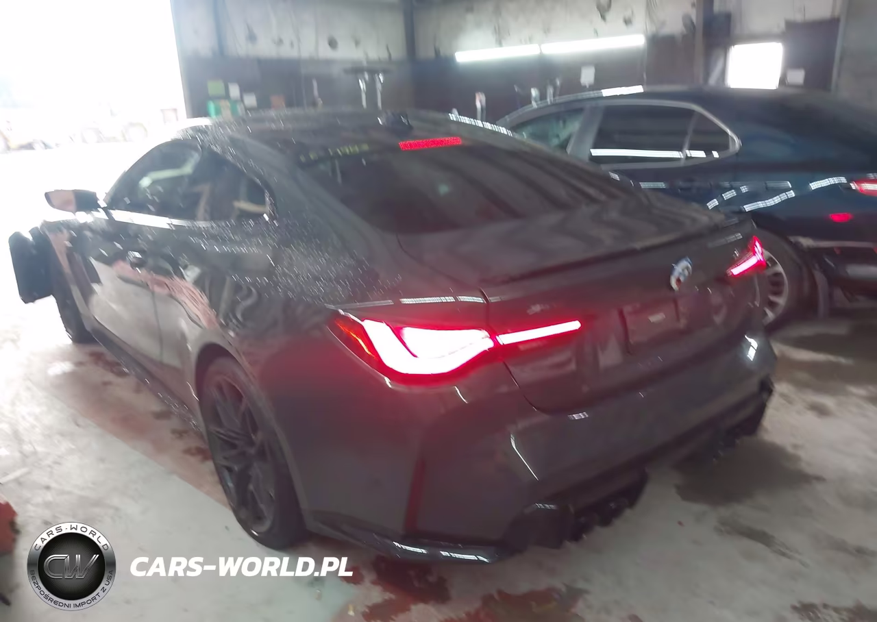 2023 BMW M4 Competition xDrive VIN:WBS43AZ01PCM35306 - 3