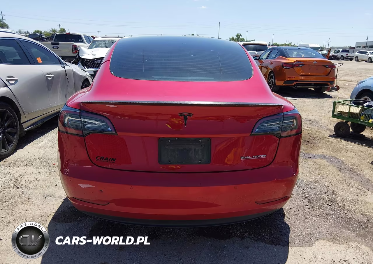 2021 Tesla Model 3 Performance Dual Motor All-Wheel Drive VIN:5YJ3E1ECXMF082933 - 16