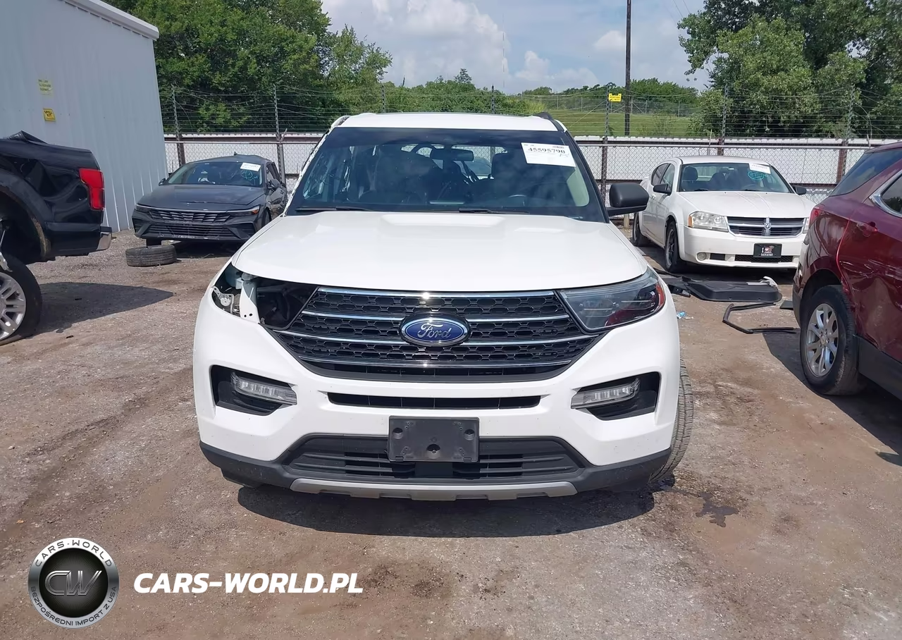 2020 Ford Explorer Xlt VIN:1FMSK7DH1LGA69962 - 13