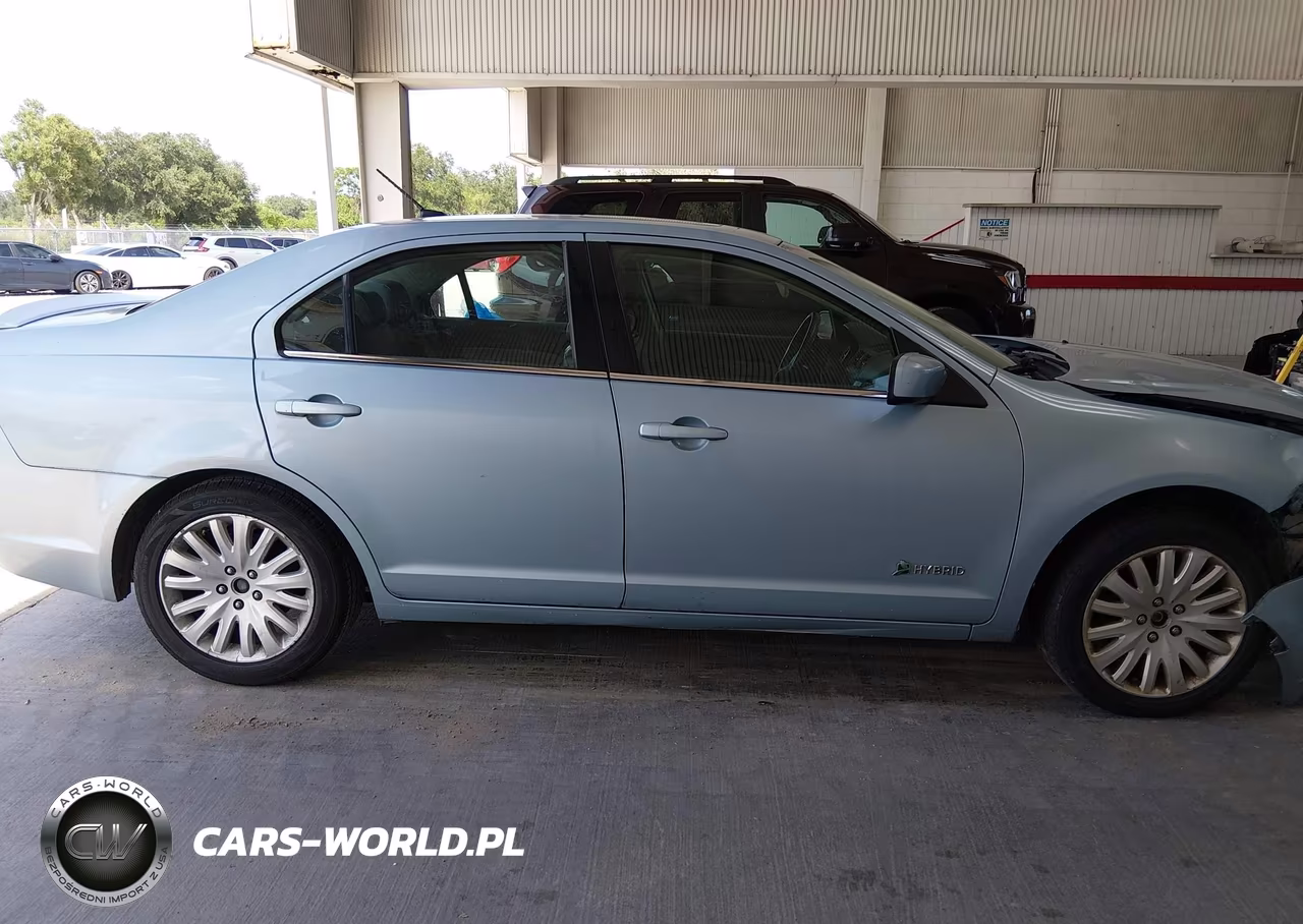 2010 Mercury Milan Hybrid VIN:3MEDM0L39AR613195 - 13