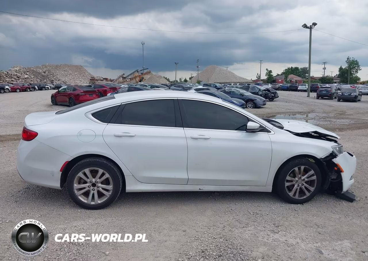 2015 Chrysler 200 Limited VIN:1C3CCCAB2FN537085 - 13