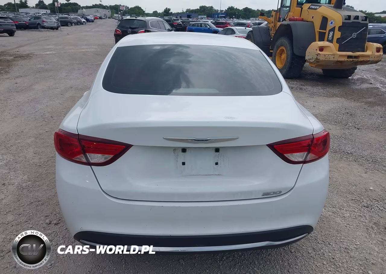 2015 Chrysler 200 Limited VIN:1C3CCCAB2FN537085 - 16