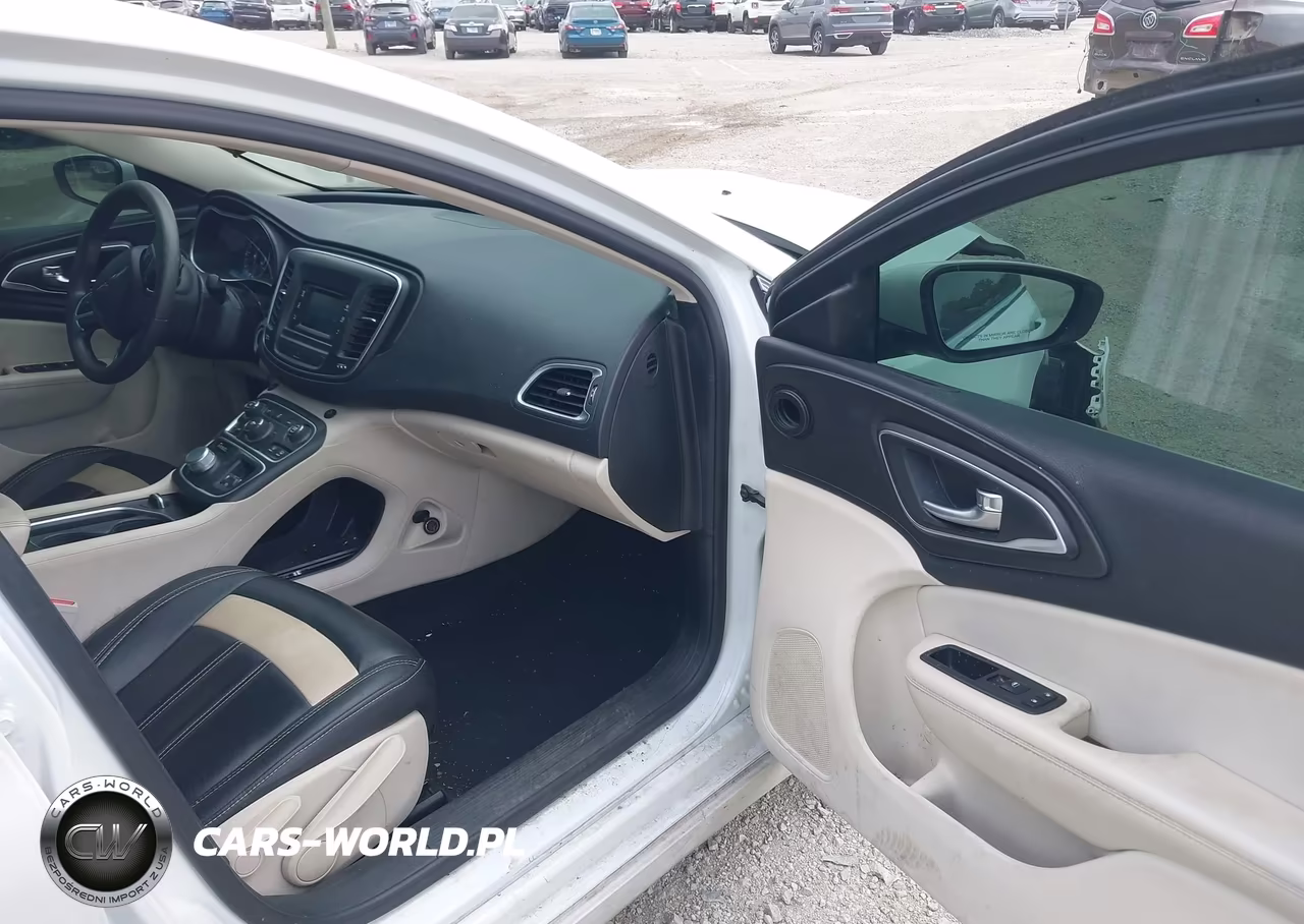 2015 Chrysler 200 Limited VIN:1C3CCCAB2FN537085 - 5