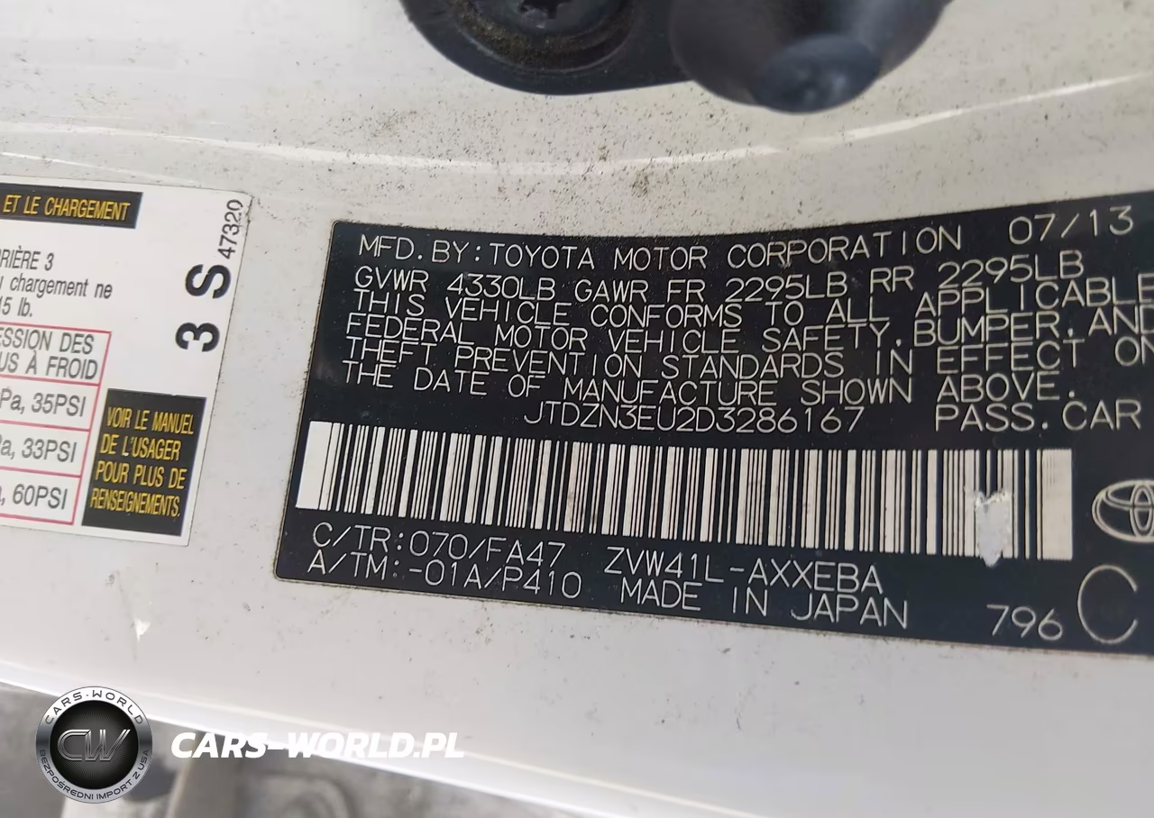 2013 Toyota Prius V Two VIN:JTDZN3EU2D3286167 - 9