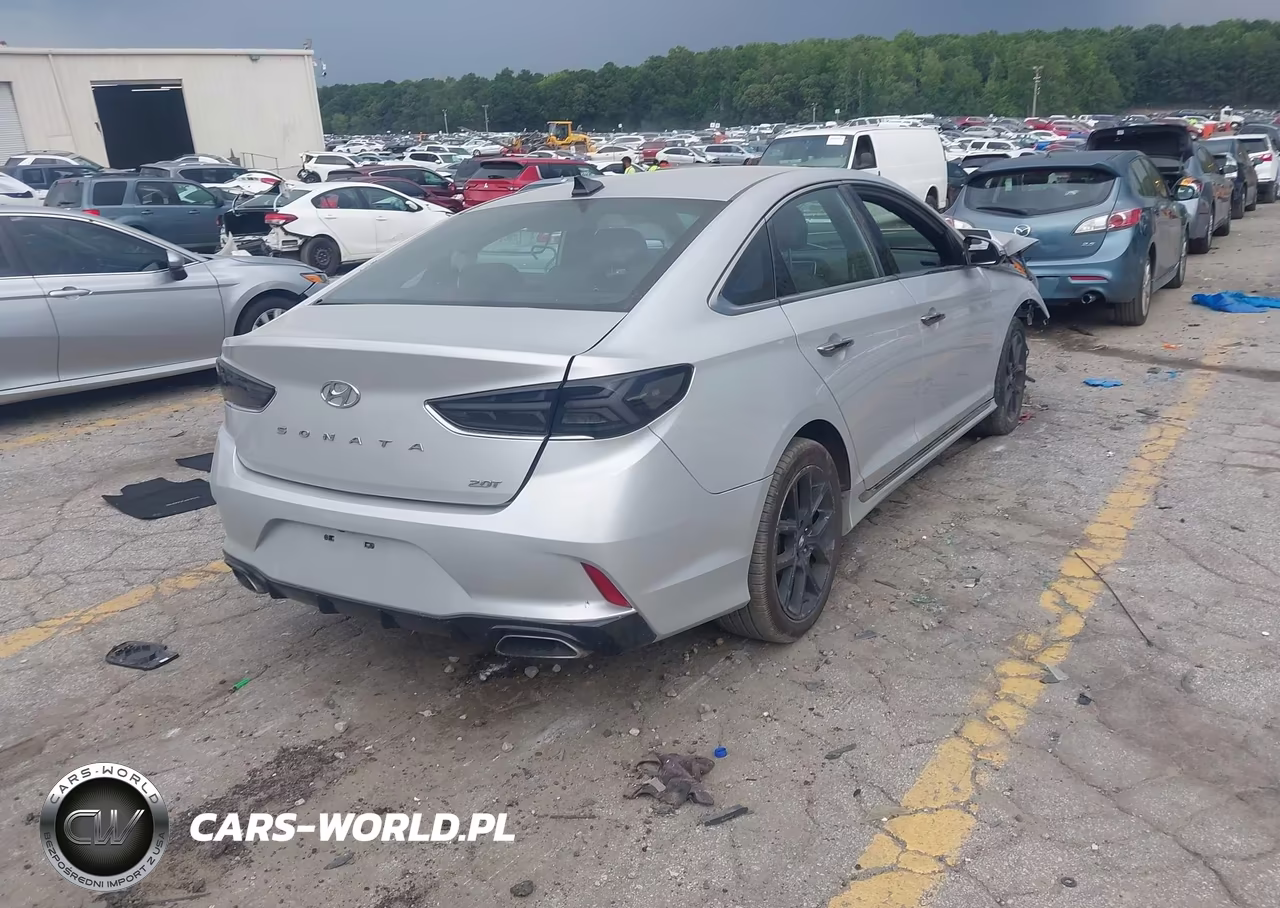 2018 Hyundai Sonata Sport 2.0T VIN:5NPE34AB8JH668072 - 4