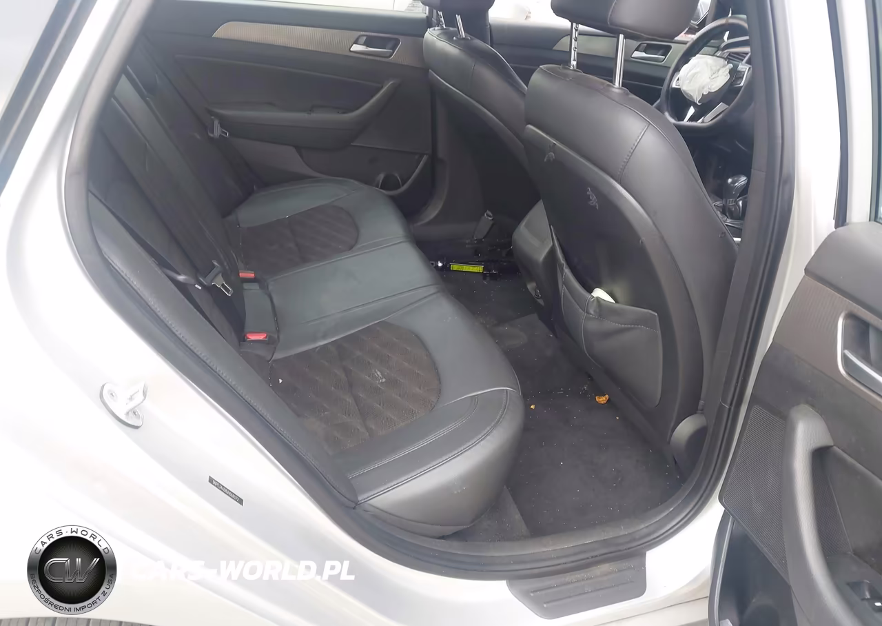 2018 Hyundai Sonata Sport 2.0T VIN:5NPE34AB8JH668072 - 8
